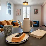 L58 Port Suite 2 Bdrs 5Mins Old Town & Beach Tram