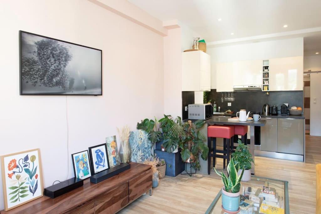L58 Port 2 Bdrs 5mins Old Town & Tram Apartment *